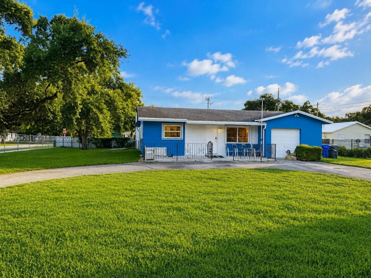 6145 Hayes St, Hollywood, FL 33024 Photo