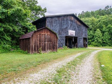 0 R Vancleve Road, Campton, KY 41301