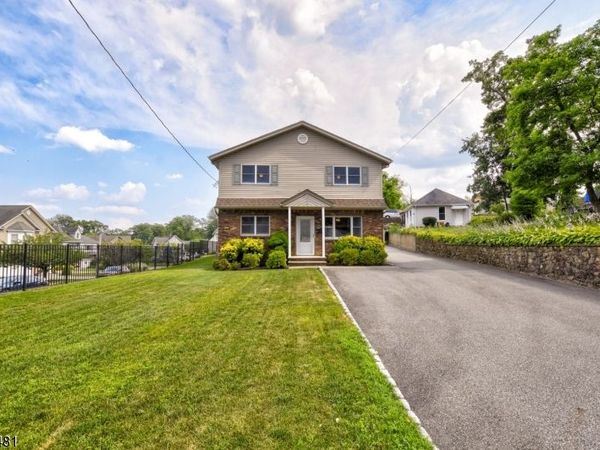 95 Kiel Ave, Butler, NJ 07405
