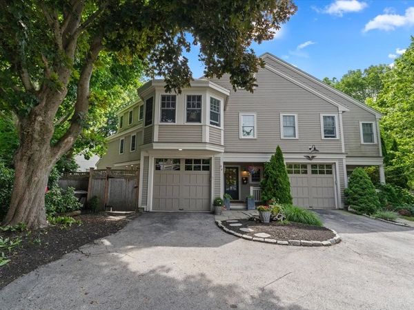 57 School Street, Unit 4, Manchester, MA 01944
