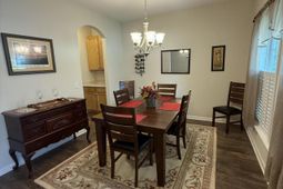 522 Mountain Laurel Circle photo 4