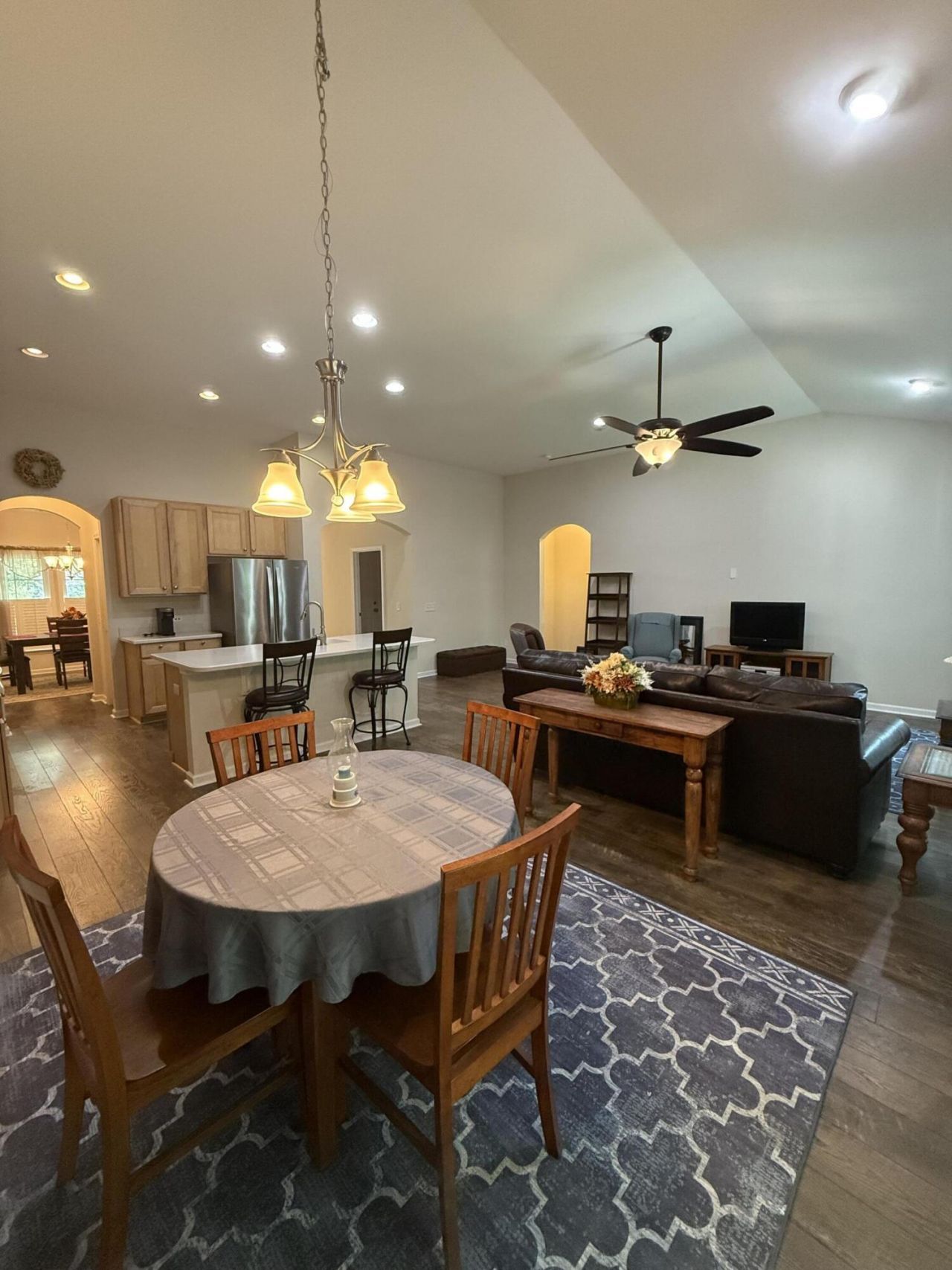 522 Mountain Laurel Circle Photo 4