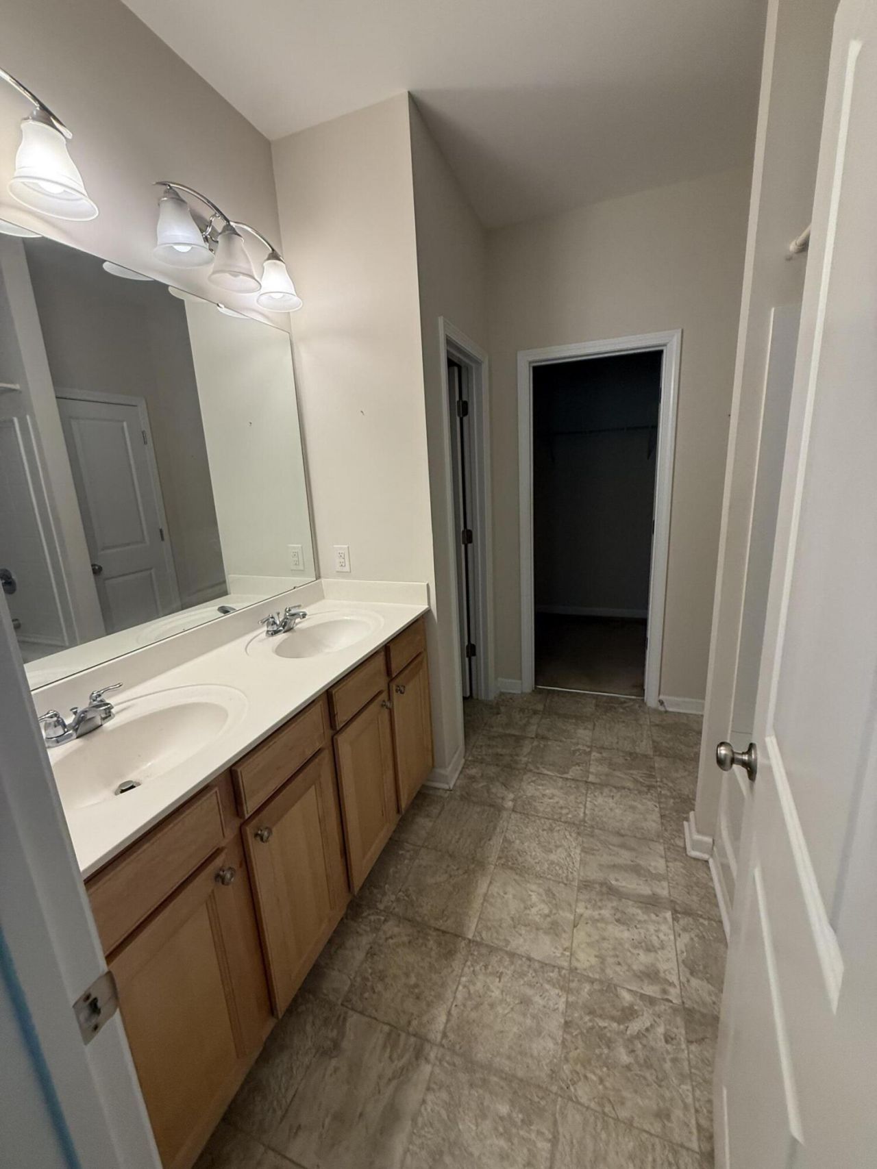 522 Mountain Laurel Circle Photo 7