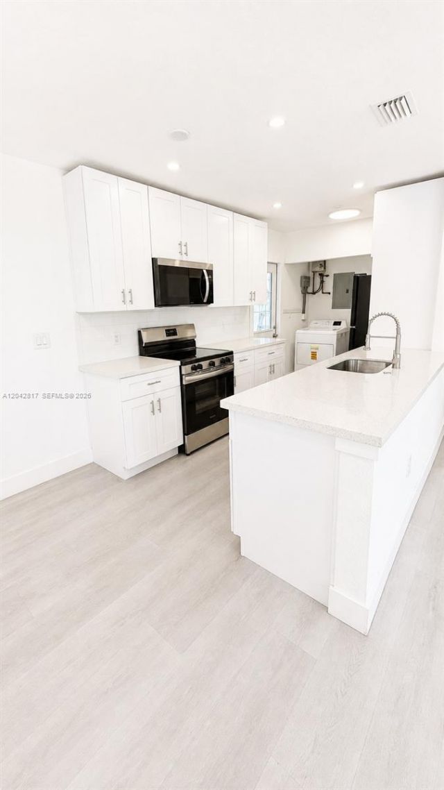 721 N 68th Ter, Hollywood, FL 33024 Photo