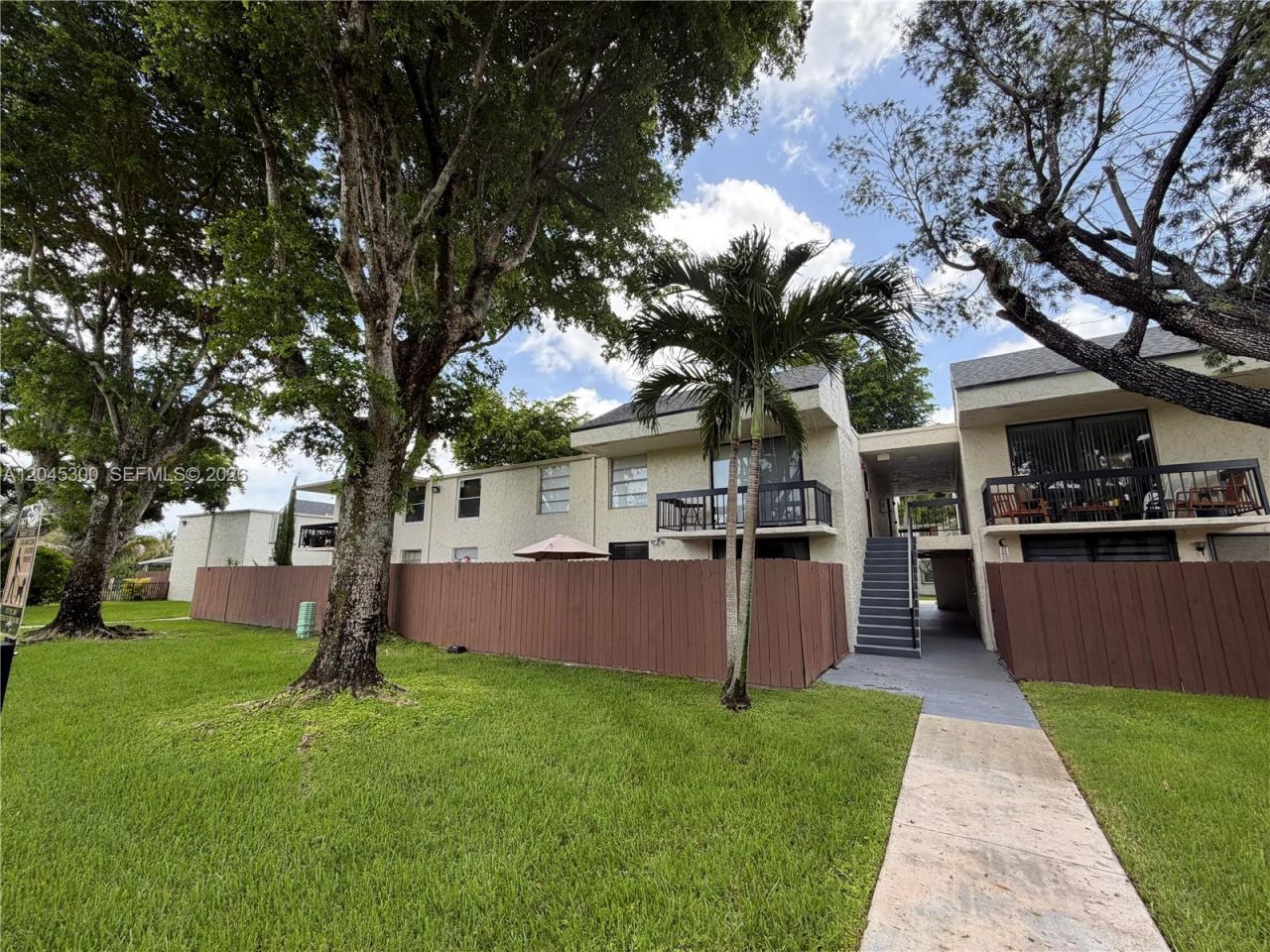 8303 SW 142nd Ave, Unit D206, Miami, FL 33183 Photo