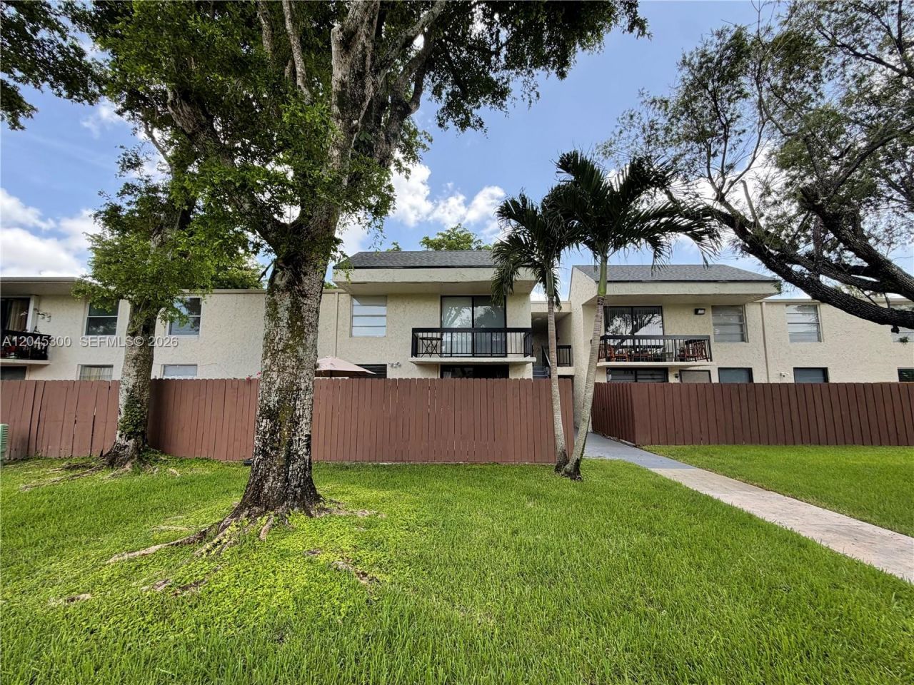 8303 SW 142nd Ave, Unit D206, Miami, FL 33183 Photo