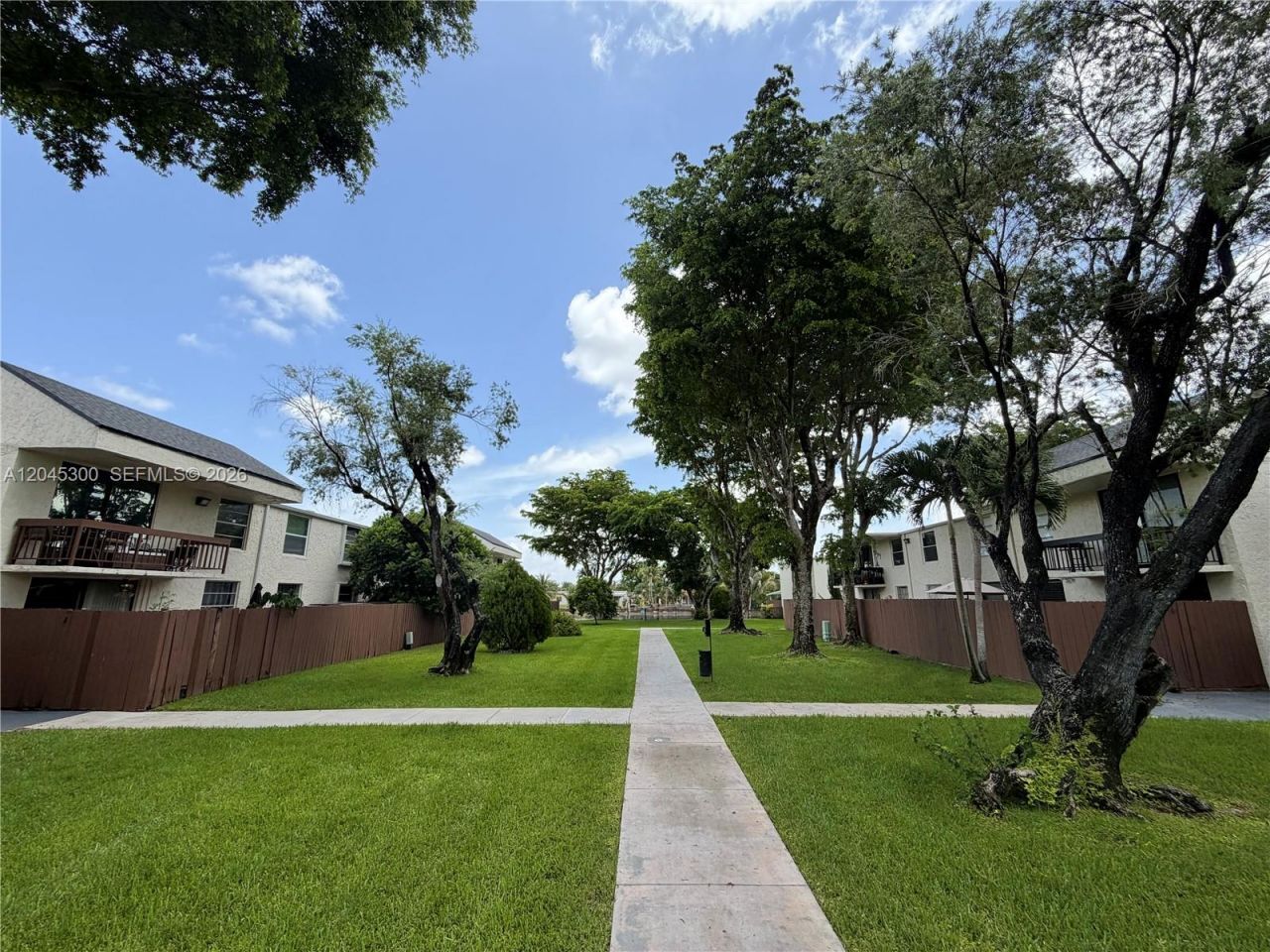 8303 SW 142nd Ave, Unit D206, Miami, FL 33183 Photo