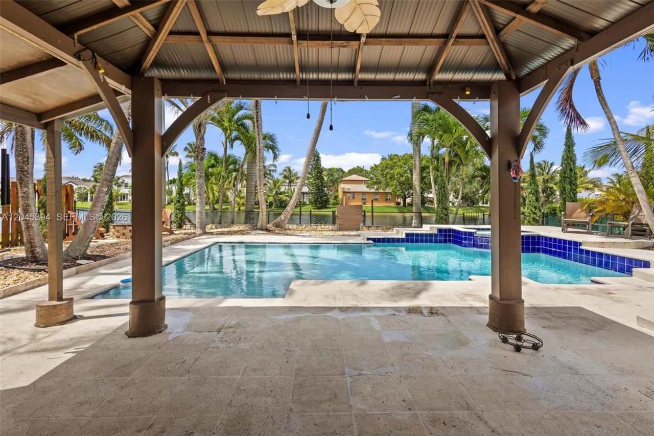 15835 NW 7th St , Pembroke Pines, FL 33028 Photo