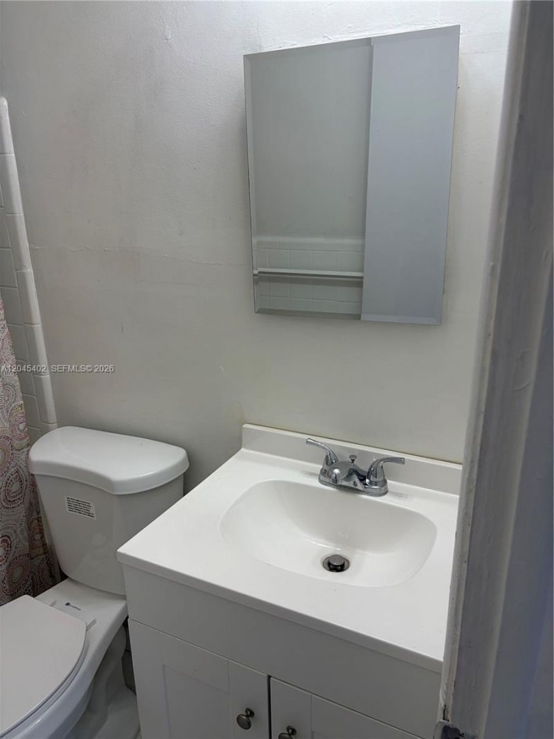 14399 NE 5th Pl , Unit 5, North Miami, FL 33161 Photo