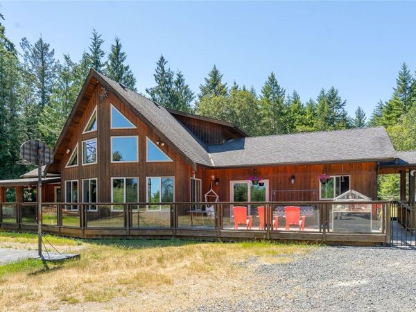 1974 Saddle Dr , Nanoose Bay, BC V9P 9C2