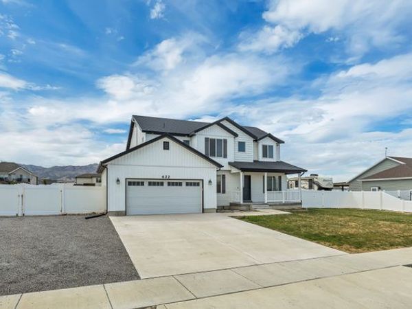 622 S WHITMER WAY , Grantsville, UT 84029