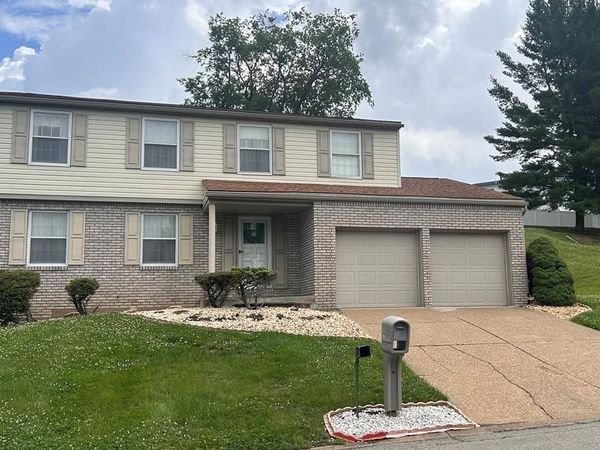 190 E CARDINAL AVE, Wheeling, WV 26003
