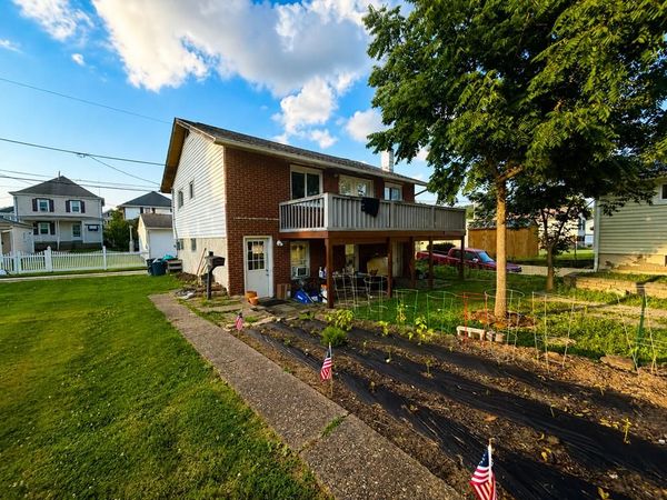 1522 6th Street, Moundsville, WV 26041
