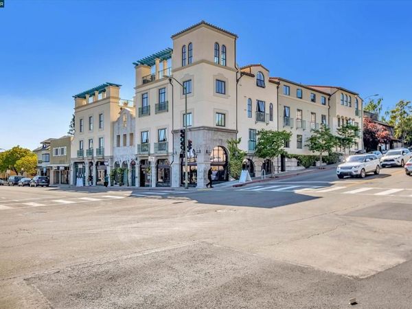 4395 Piedmont Ave, Unit P208, Oakland, CA 94611