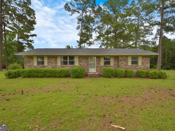 50 Wallace Circle, Eastman, GA 31023