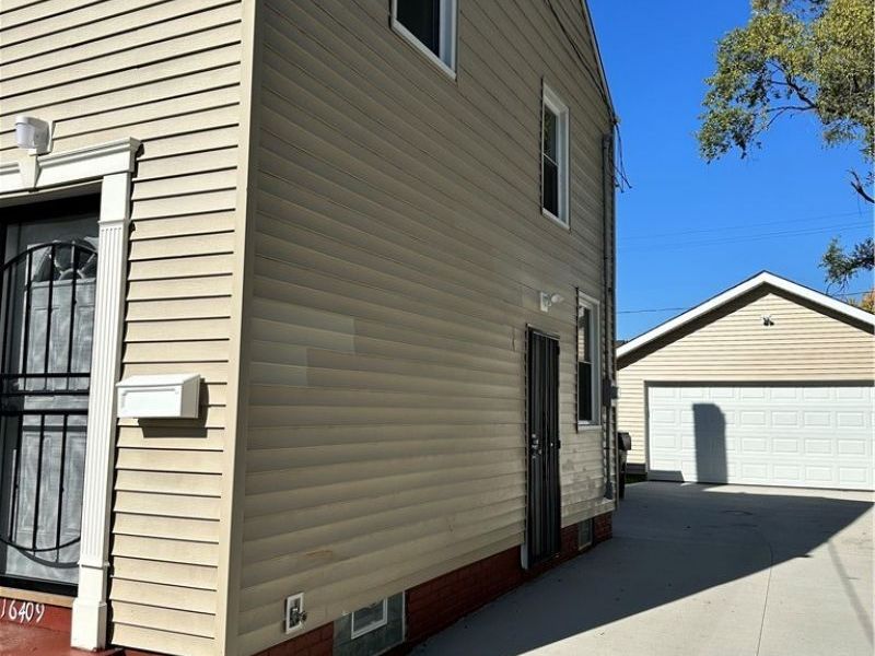 16409 Judson Drive, Cleveland, OH 44128 Photo 19