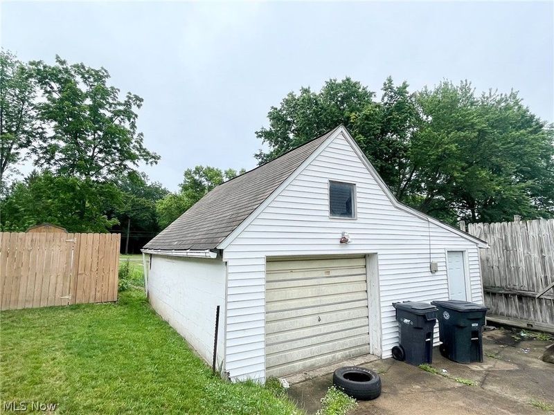 3187 Orchard, Warren, OH 44484 Photo 17