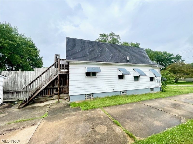 3187 Orchard, Warren, OH 44484 Photo 24