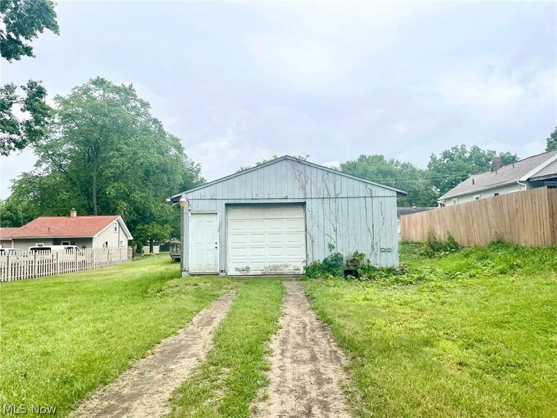 3187 Orchard, Warren, OH 44484 Photo 4