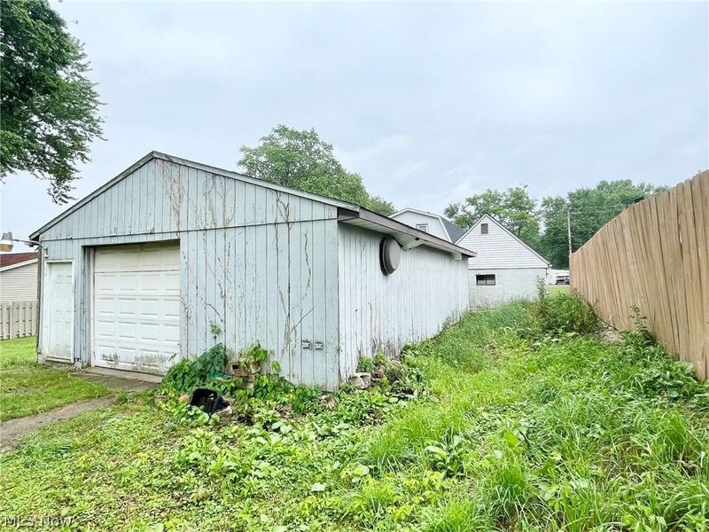 3187 Orchard, Warren, OH 44484 Photo 5