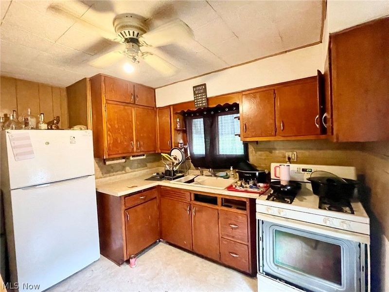 3187 Orchard, Warren, OH 44484 Photo 6