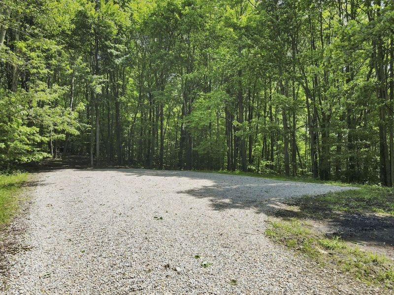 18000 Thompson Road, Laurelville, OH 43135 Photo 4