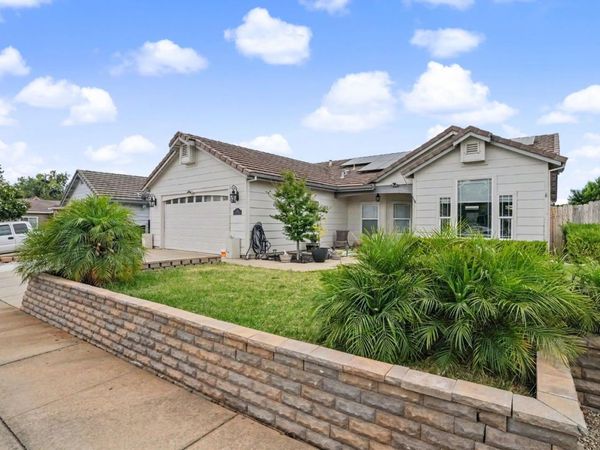 321 Quailhollow Dr, Ione, CA 95640