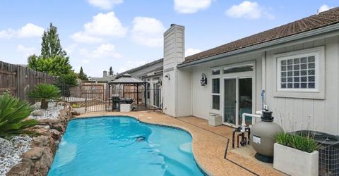 321 Quailhollow Dr, Ione, CA 95640 Photo