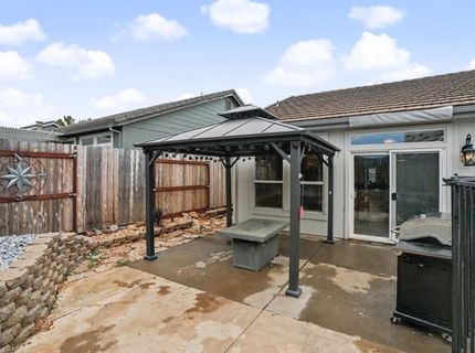 321 Quailhollow Dr, Ione, CA 95640 Photo