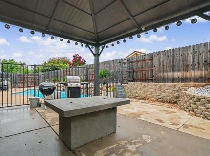 321 Quailhollow Dr, Ione, CA 95640 Photo