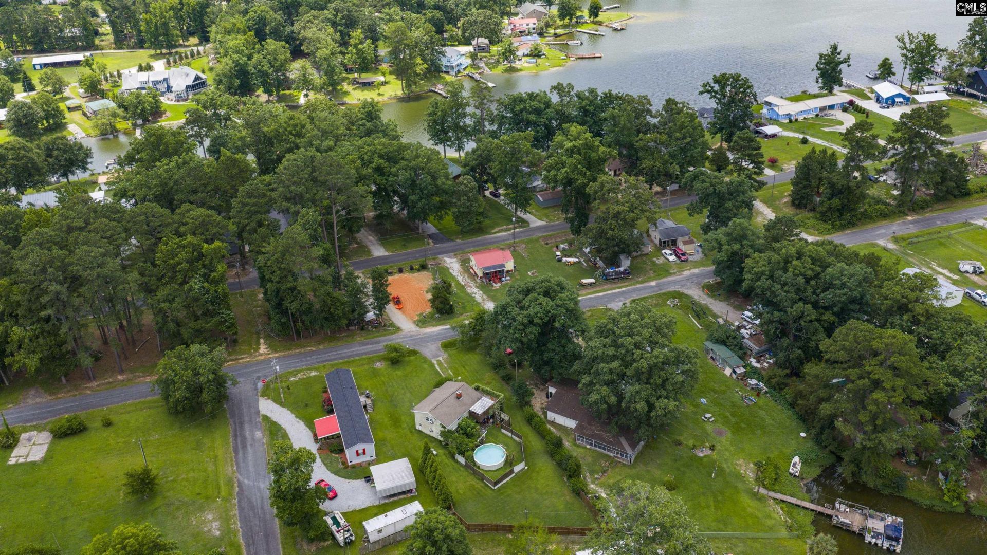 124 Landing Road  Photo 5