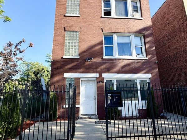 4226 W Ogden Avenue , Chicago, IL 60623