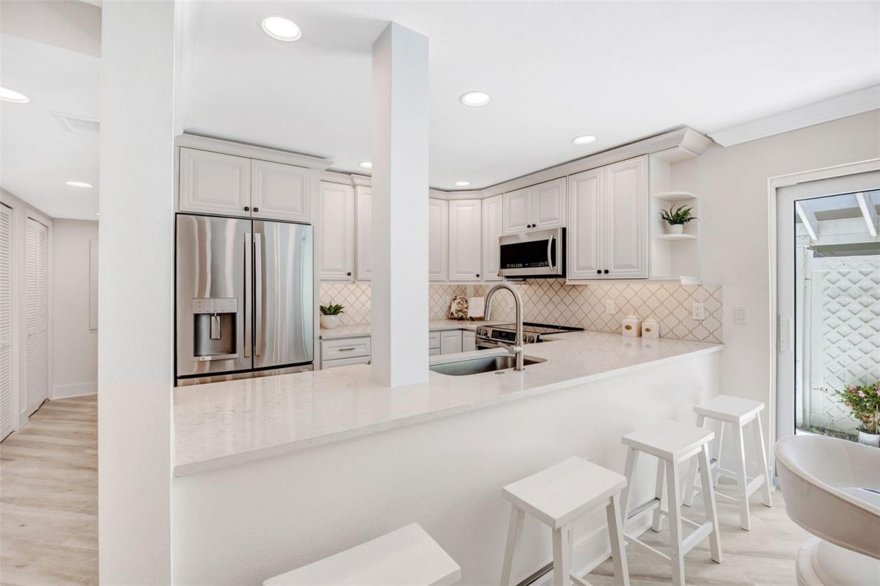 1 Windrush Boulevard , Unit 37, Indian Rocks Beach, FL 33785 Photo