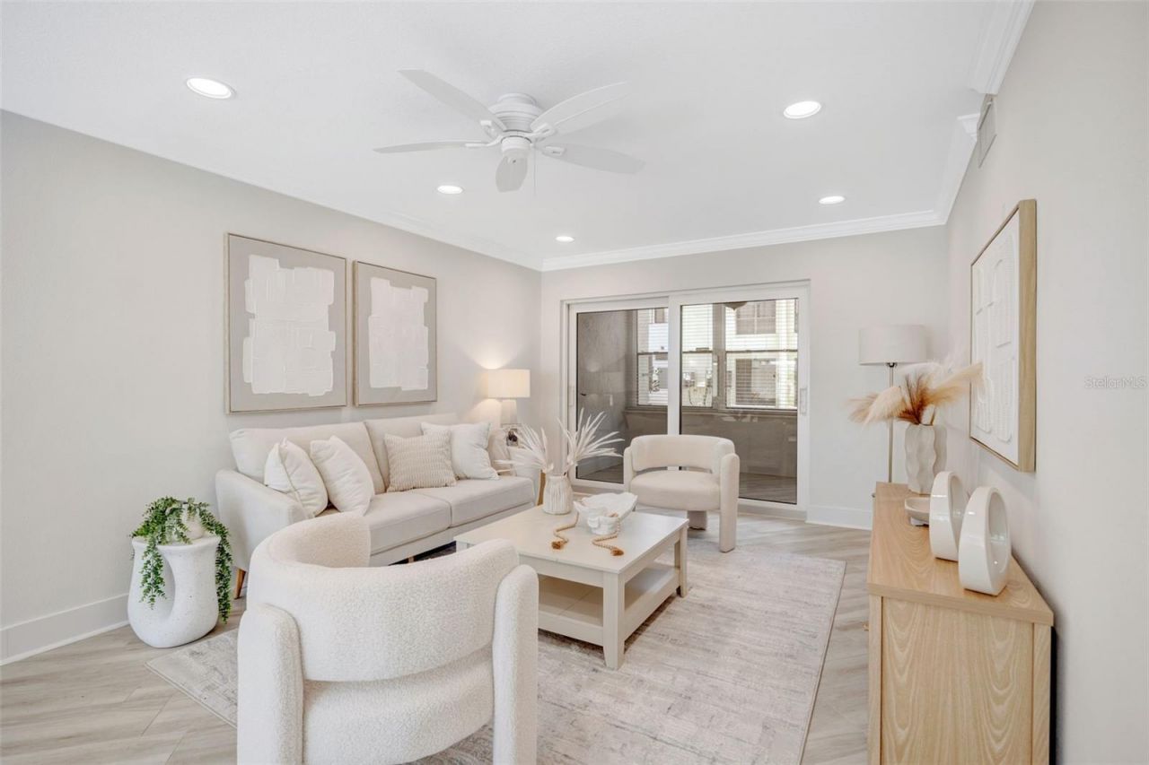 1 Windrush Boulevard , Unit 37, Indian Rocks Beach, FL 33785 Photo