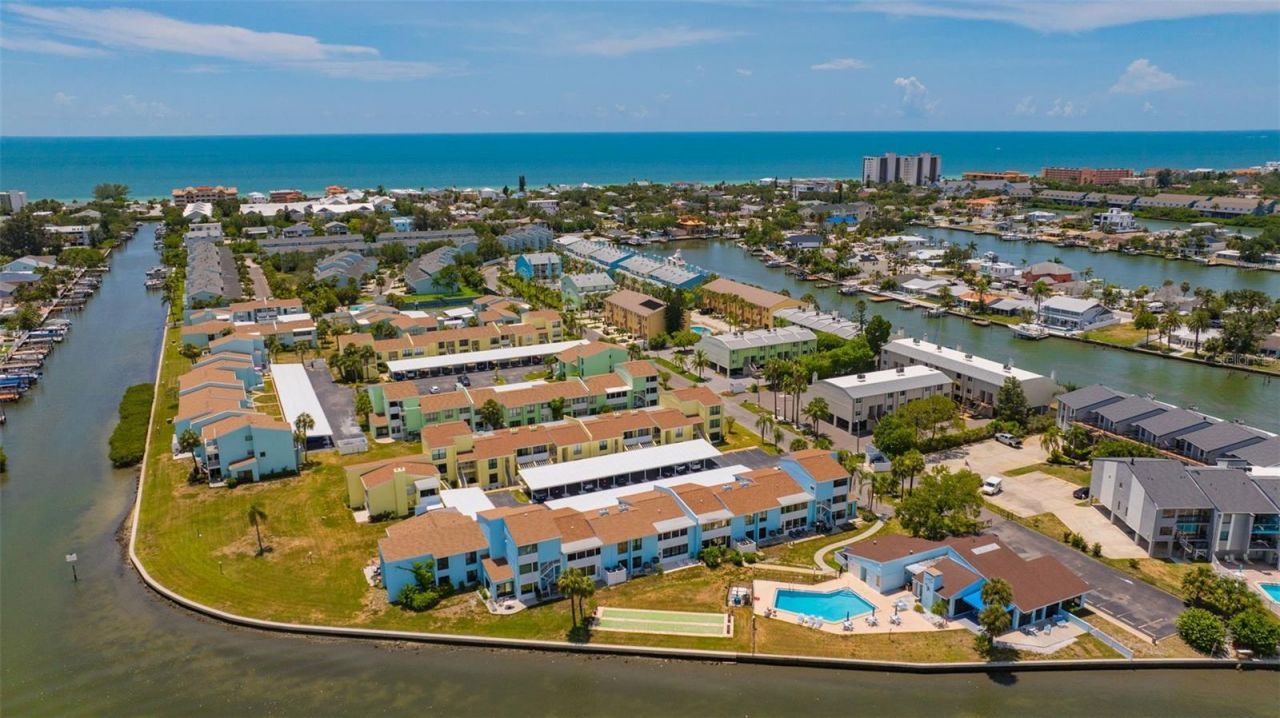 1 Windrush Boulevard , Unit 37, Indian Rocks Beach, FL 33785 Photo