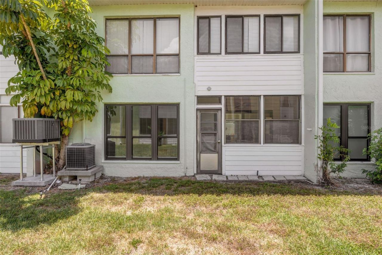 1 Windrush Boulevard , Unit 37, Indian Rocks Beach, FL 33785 Photo