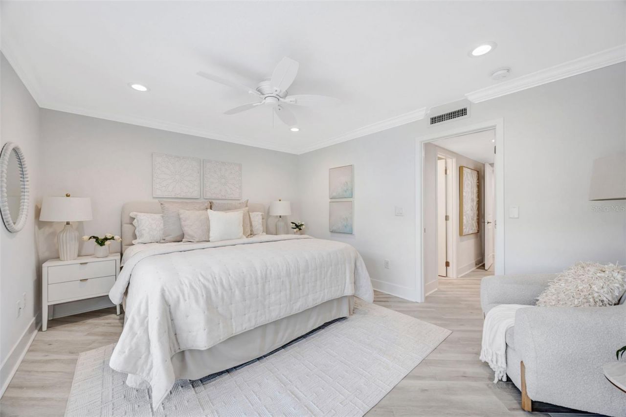 1 Windrush Boulevard , Unit 37, Indian Rocks Beach, FL 33785 Photo