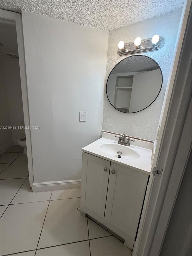 8255 SW 152nd Ave, Unit E-209, Miami, FL 33193 Photo