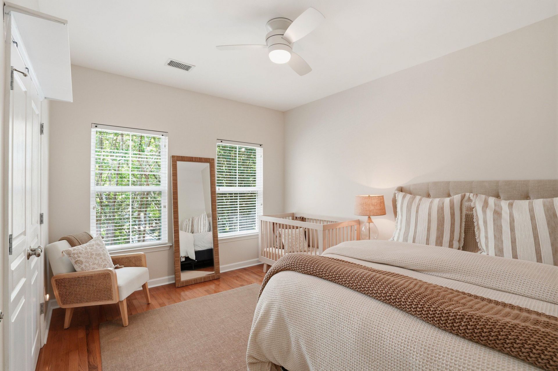 1022 Barfield Street Photo 33