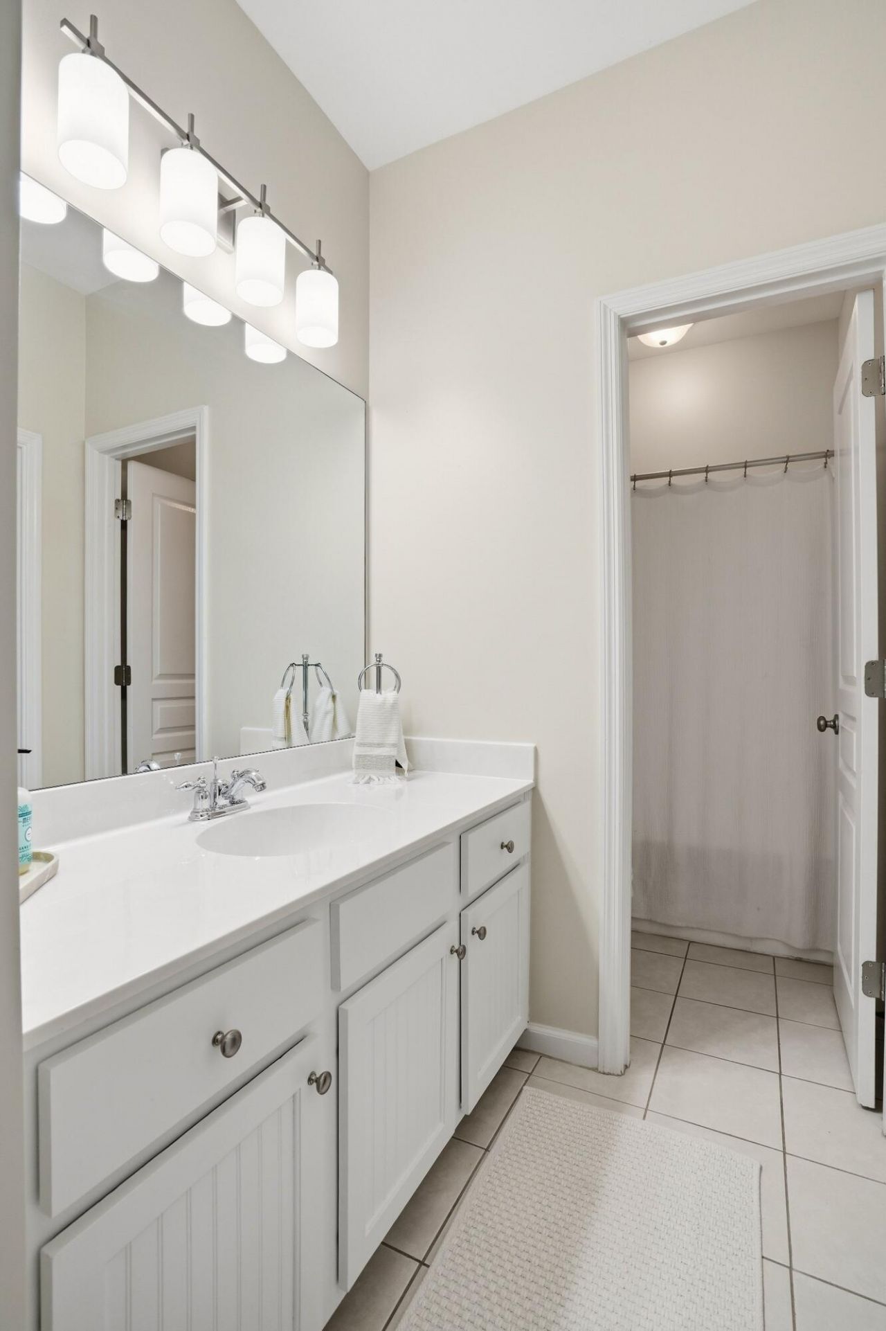 1022 Barfield Street Photo 37
