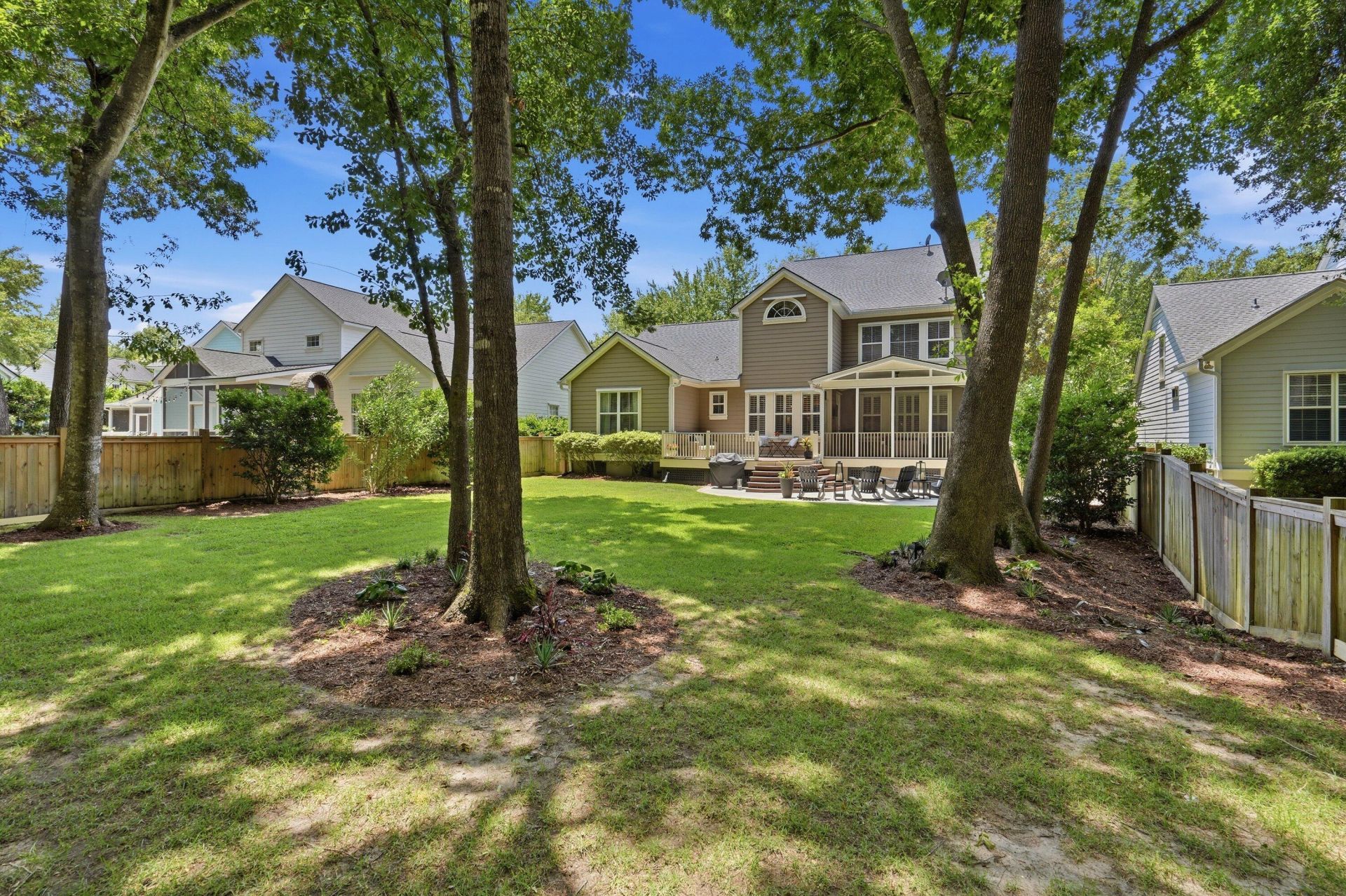 1022 Barfield Street Photo 47