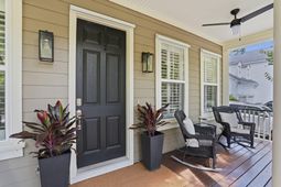 1022 Barfield Street photo 4