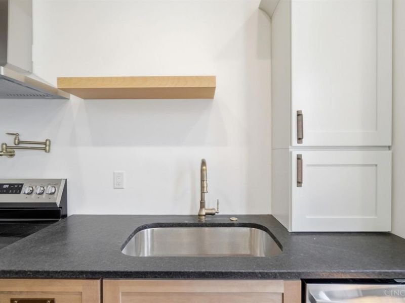 607 Main Street, Cincinnati, OH 45202 Photo 10