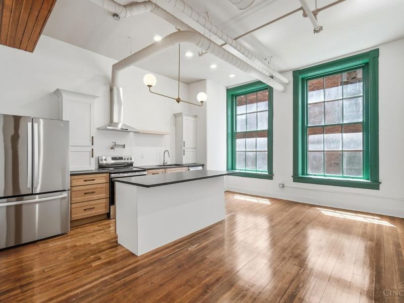 607 Main Street, Cincinnati, OH 45202 Photo 3