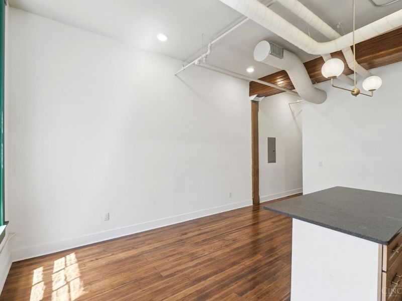 607 Main Street, Cincinnati, OH 45202 Photo 5