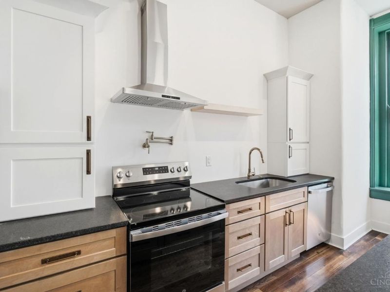 607 Main Street, Cincinnati, OH 45202 Photo 9