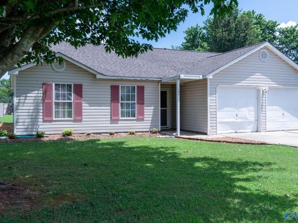 103 Thornhedge Trail, Toney, AL 35773