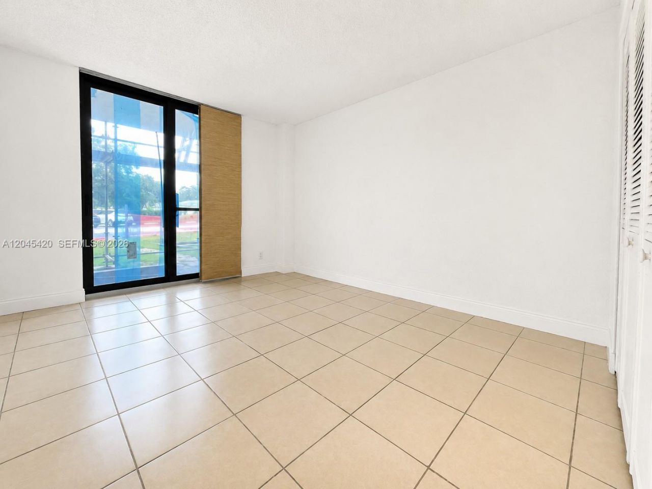 3900 N Hills Dr, Unit 108, Hollywood, FL 33021 Photo