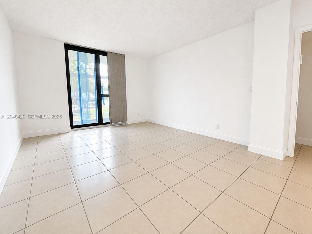 3900 N Hills Dr, Unit 108, Hollywood, FL 33021 Photo