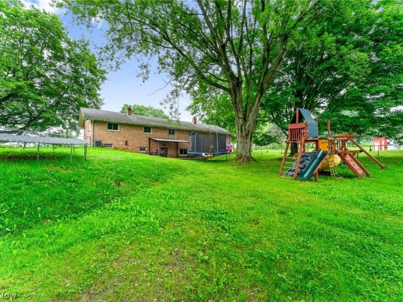 6235 Homeworth Road, Homeworth, OH 44634 Photo 2